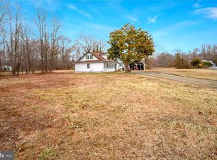 6037 Drum Point Rd, Deale, MD 20751