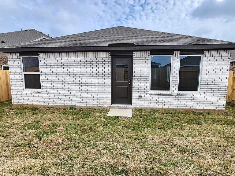 16723 Old Wagon Way — Photo 38