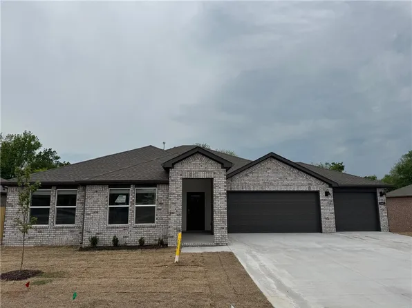 542 Terrace Ave, Prairie Grove, AR 72753