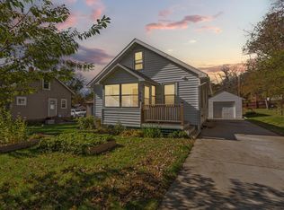 838 3rd Ave SW, Faribault, MN 55021