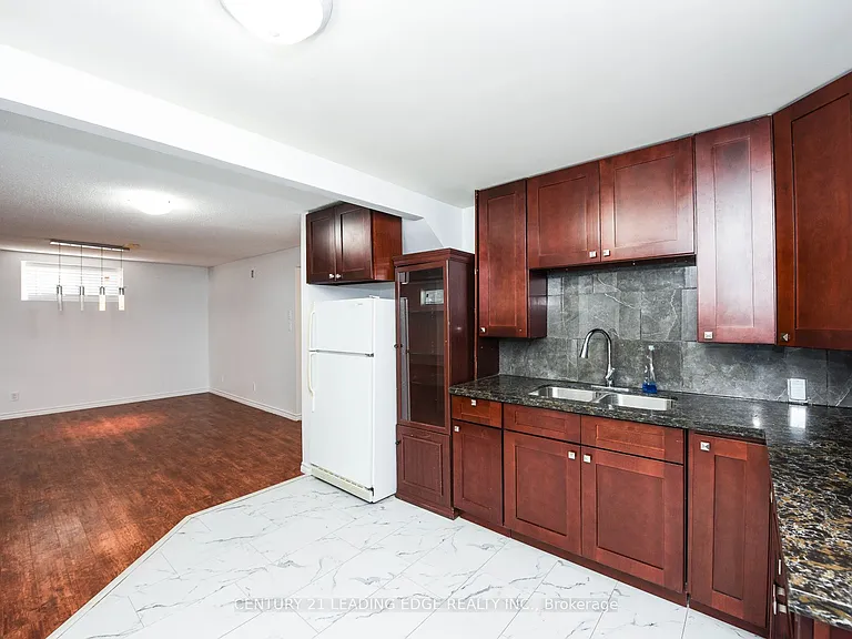 388 Leacock Dr — Photo 31