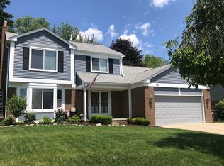 642 Baker St, Rochester Hills, MI 48307