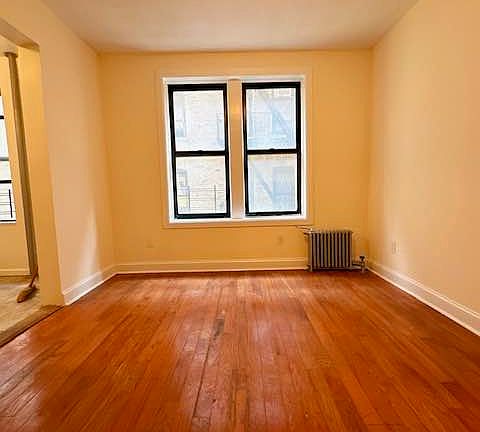 5th image of 561 W 175th St APT 3