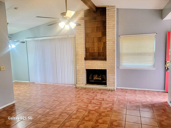 2nd image of 8008 Laurel Bnd