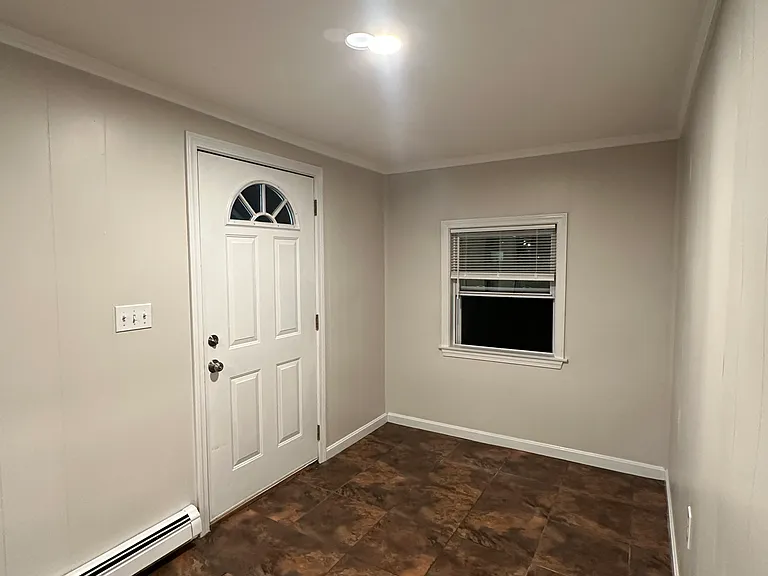 19 Dana St #1 — Photo 8