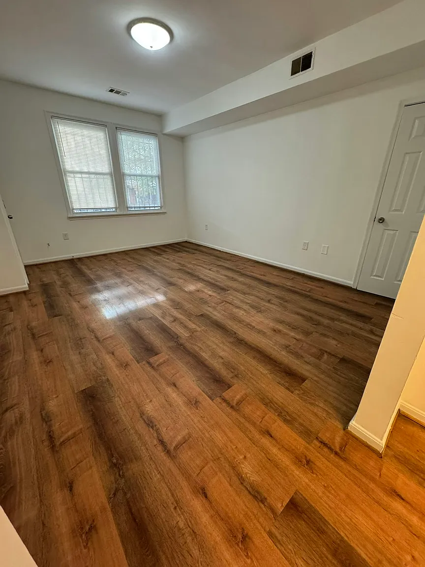2020 Naylor Rd SE #2 photo 1