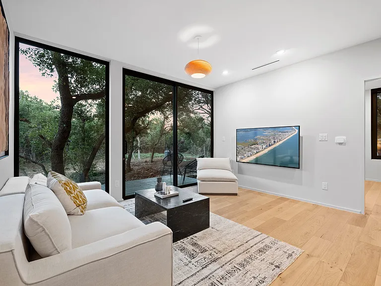 300 Misti Ln — Photo 29