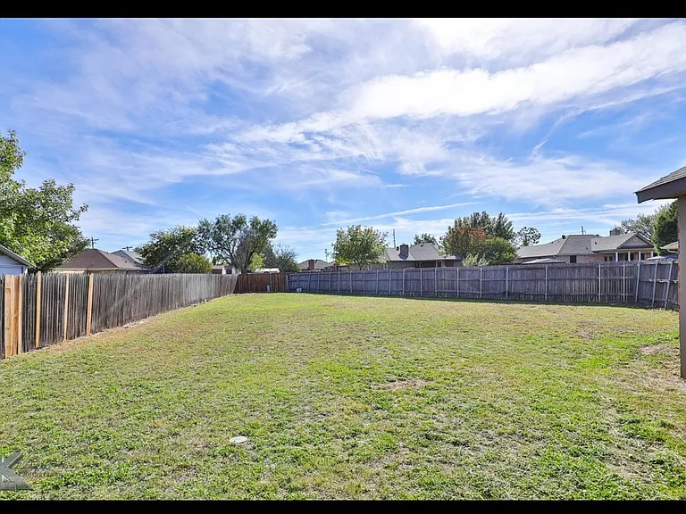 6001 Michael Ct — Photo 22