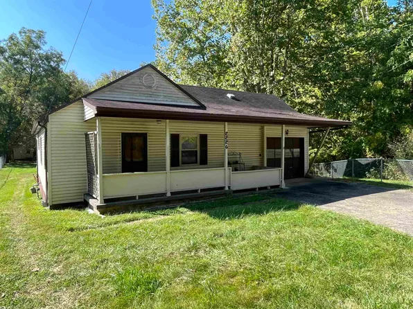 2226 Shopes Crk, Ashland, KY 41102