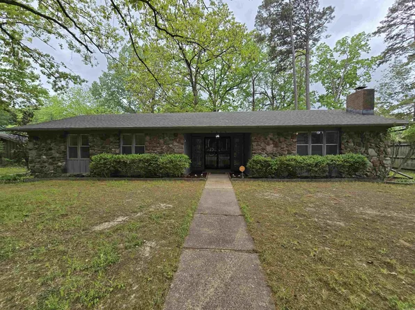 9608 Susanne Dr, Little Rock, AR 72209