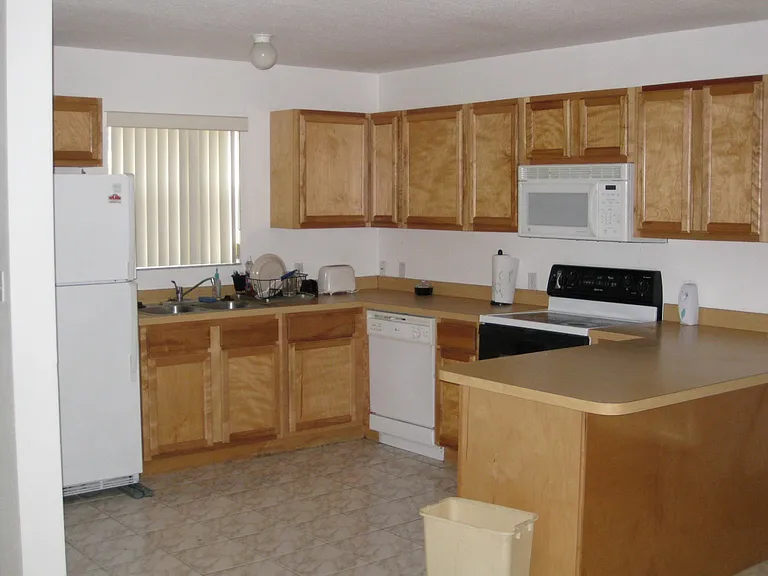 12276 Huntsman Ln — Photo 13