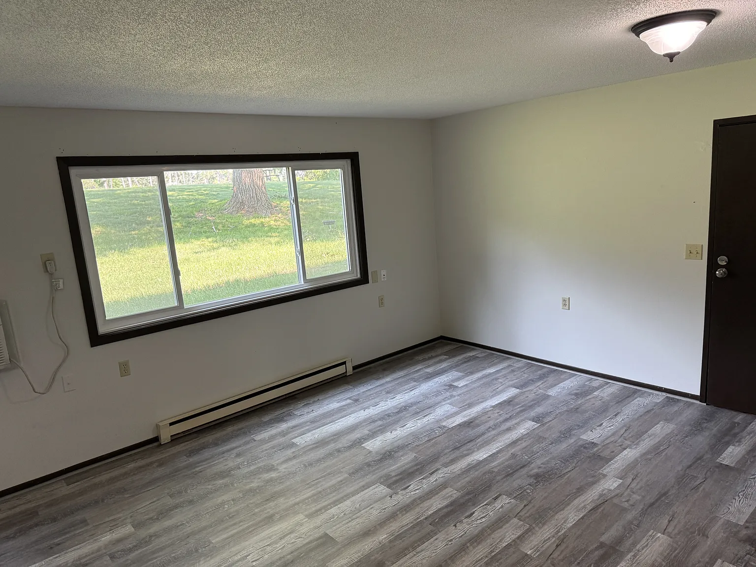 365 Baldwin Ave NW — Photo 4