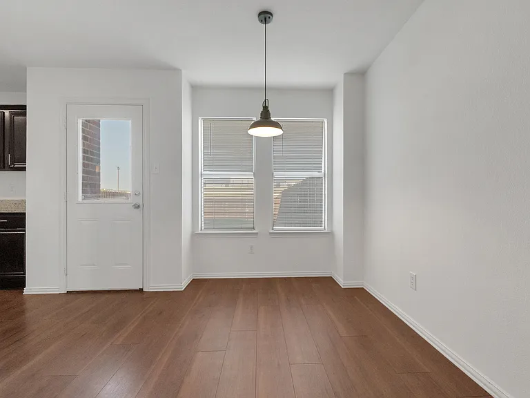 229 Irick Ct — Photo 7