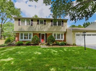 1924 Ridgefield Ln, Naperville, IL 60565
