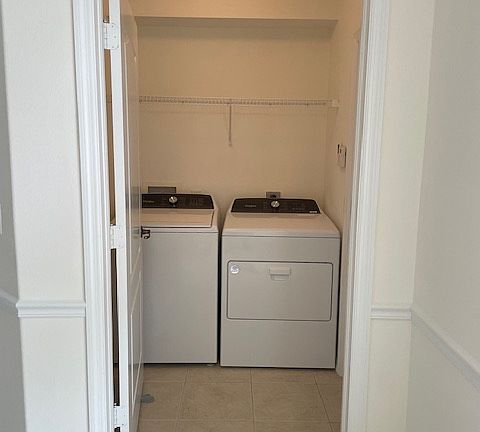 5th image of 15129 Cortona Way