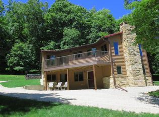 2012 S Shore Rd, Decorah, IA 52101