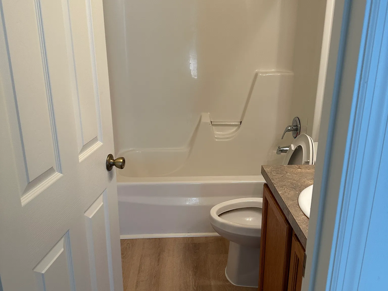 2 bed, 1176 sqft, $1,500 — Photo 4