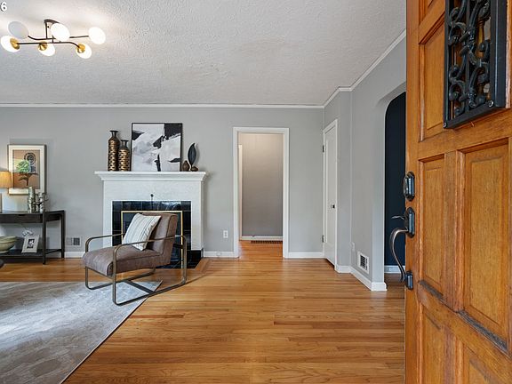5th image of 6615 N Curtis Ave