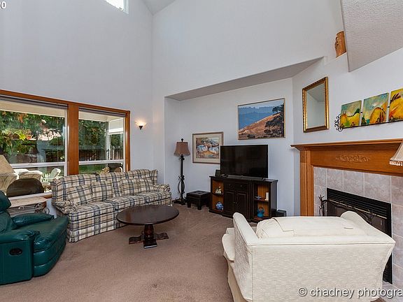 5th image of 24856 E McKenzie Valley Ct