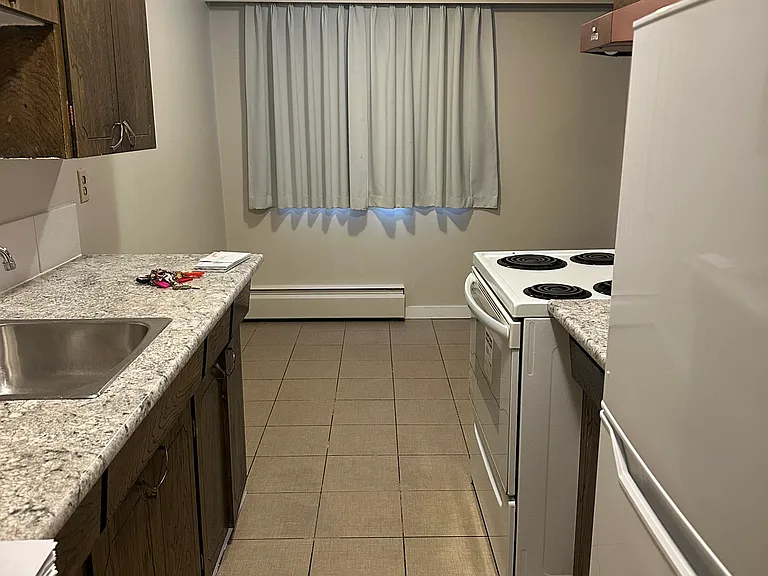 430 Ash St — Photo 18