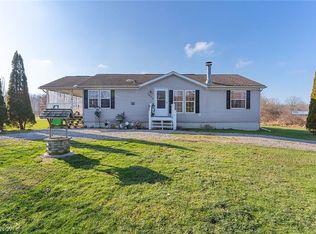 5690 Weaver Rd, Conneaut, OH 44030