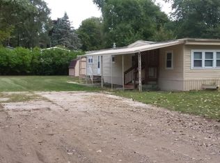 6524 W Hills Dr, Brooklyn, MI 49230