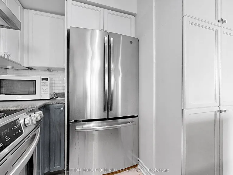 1 Elm Dr W #709 — Photo 16