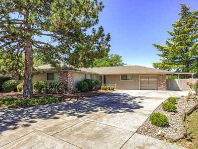 2233 Fairbanks Ave, Medford, OR, 97504