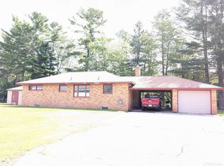 7338 W Riverview Dr, Manistique, MI 49854