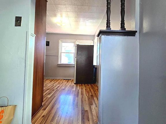 4th image of 1038 Alcyon Dr