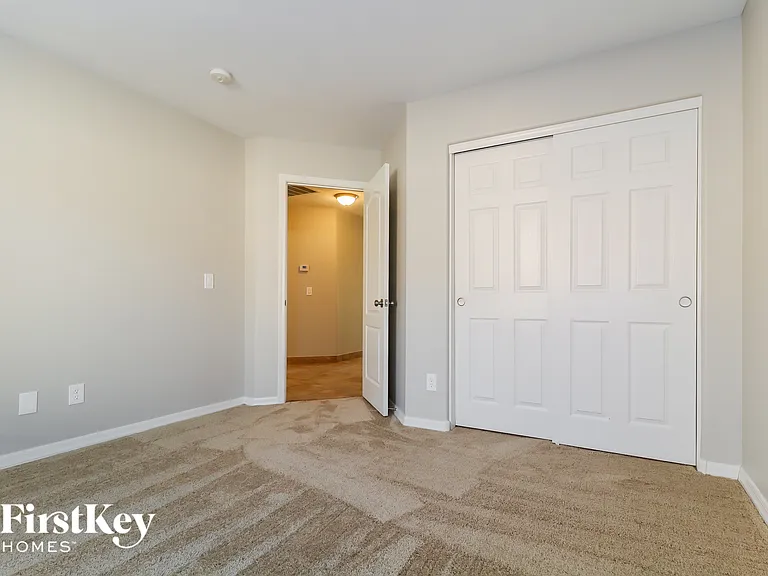 22938 W Yavapai St — Photo 9