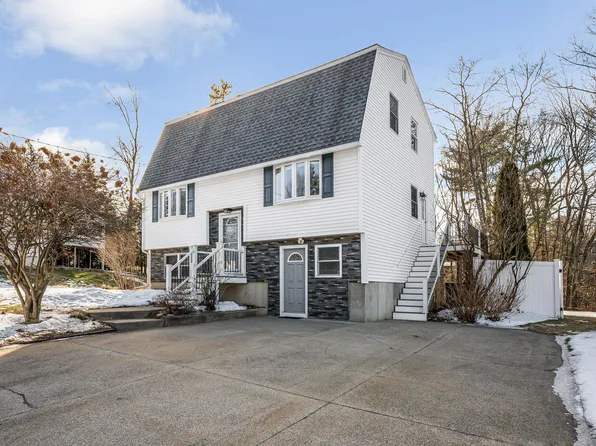 25 Robinhood Road, Nashua, NH 03062