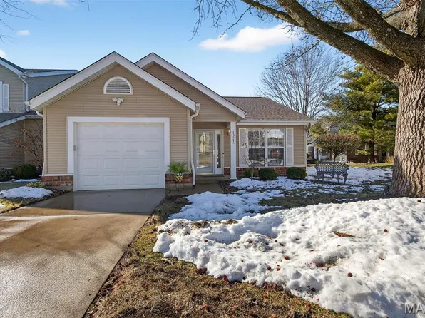 1321 Forest Creek Dr #3, Saint Charles, MO 63303