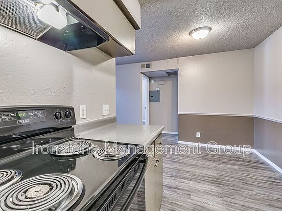 4th image of 4657 S Darlington Ave #2-B