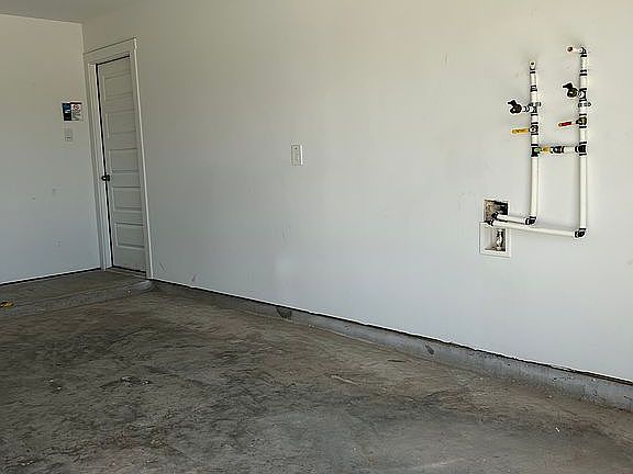 3rd image of 3235 Langley Bend Ln