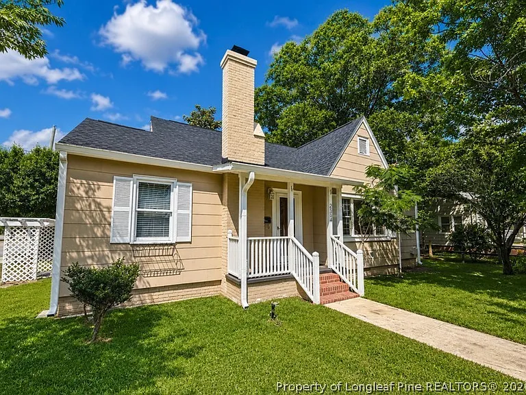 2534 McNeill Cir — Photo 2