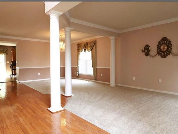 2nd image of 8396 Tenbrook Dr