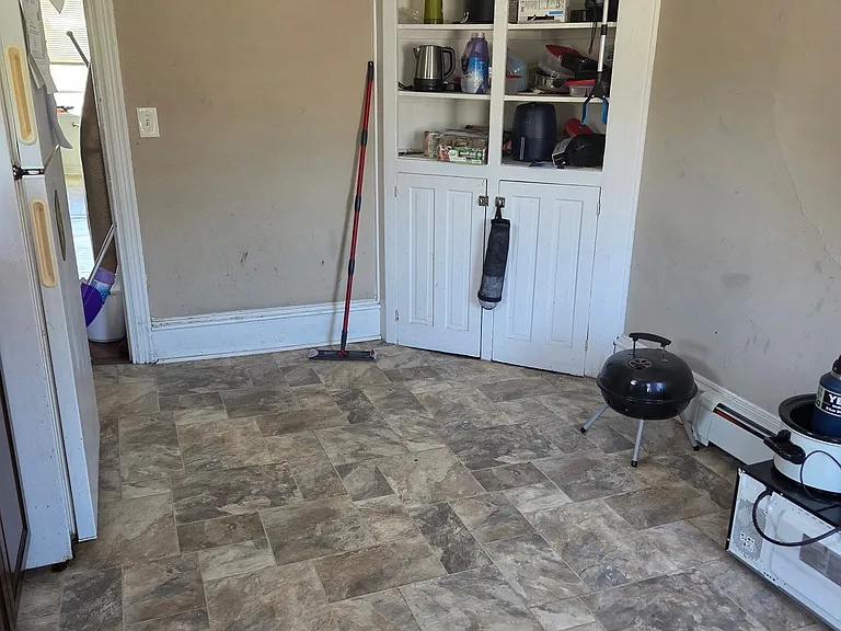 260 Bridge St #3 — Photo 9