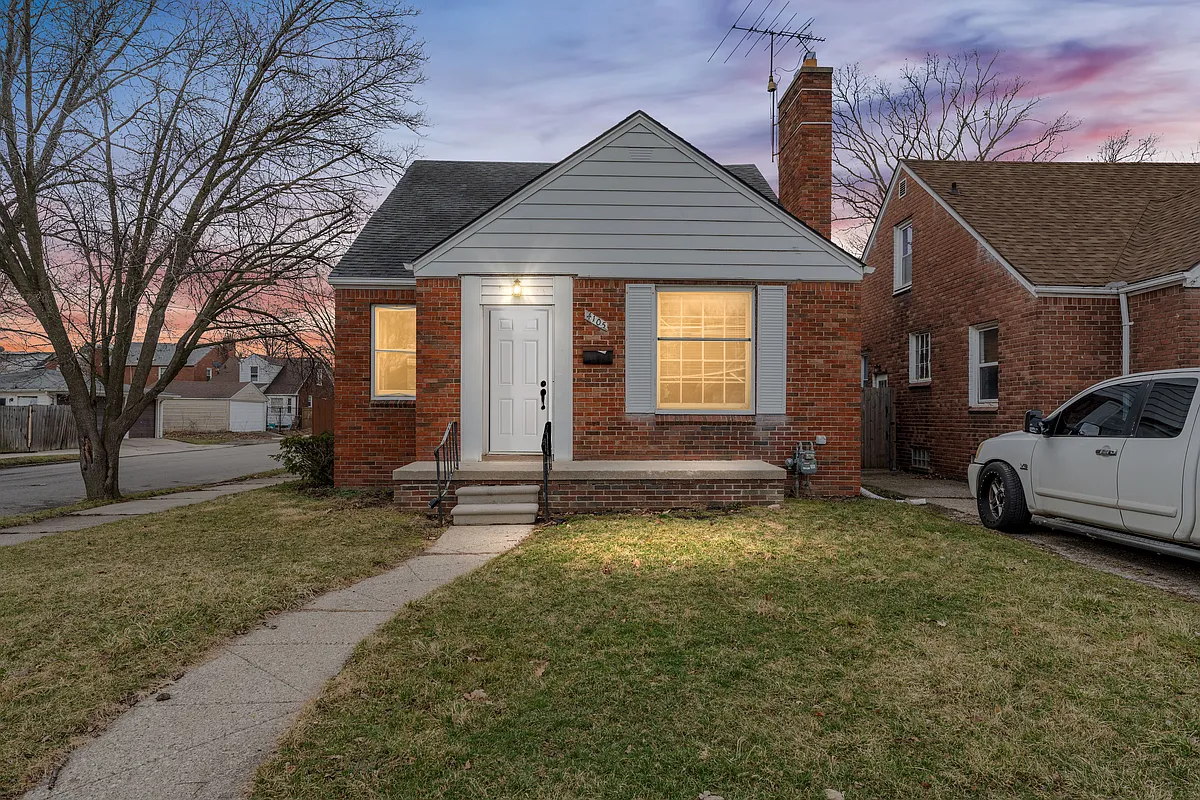 Building Photo - 4105 Grayton St