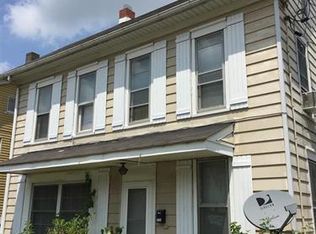 2439 S Queen St, York, PA 17402