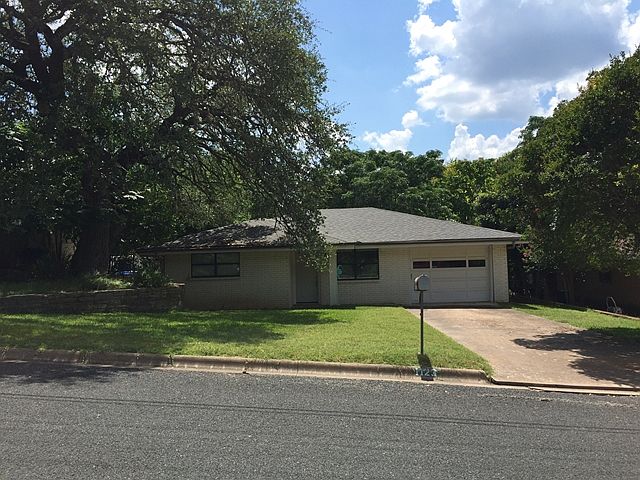1st image of 1123 Donna Kay Dr