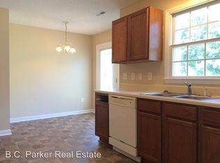 1115 Spence Ct, Burlington, NC 27217