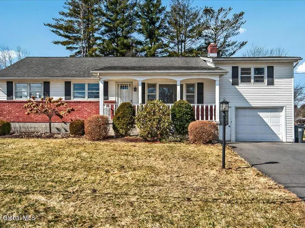 206 S Westcott Road, Schenectady, NY 12306