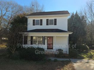 107 Fowler St, Fountain Inn, SC 29644