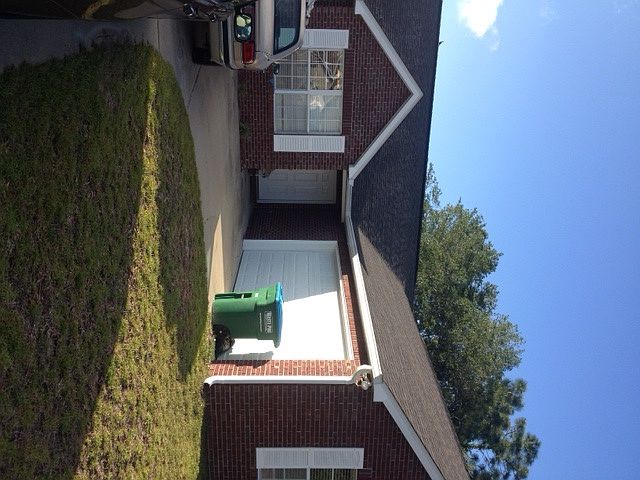 1st image of 52 Evans Ave