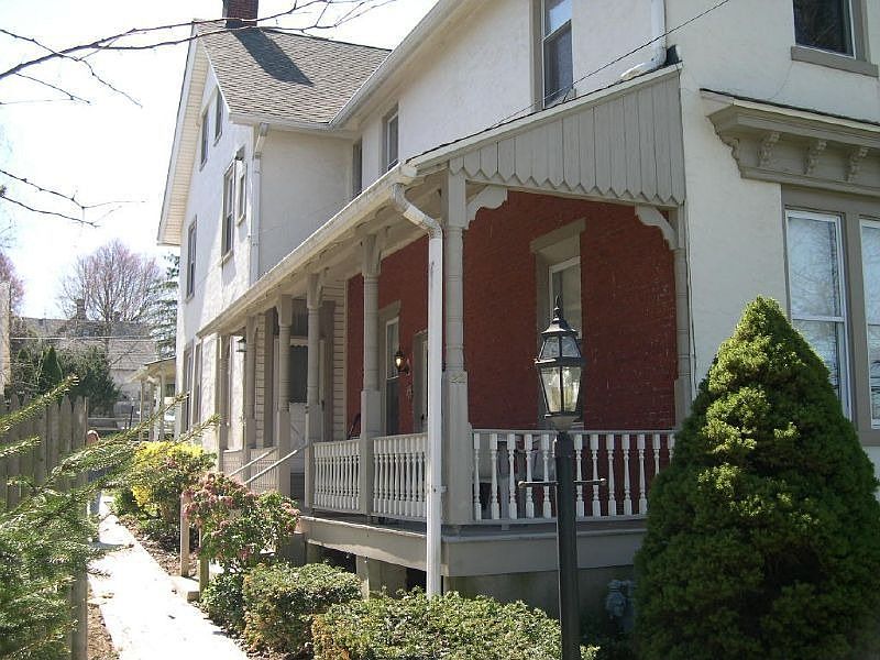 22 W King St, Malvern, PA 19355 Zillow