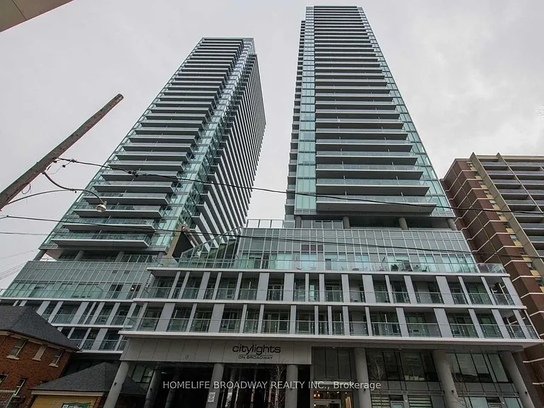 99 Broadway Ave #903 — Photo 2