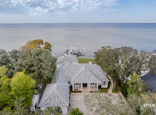4132 Belcourt Dr, Destin, FL 32541