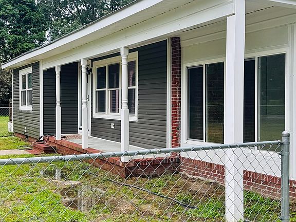 2nd image of 111 Ferry Road