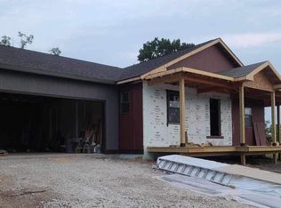 1721 Montclair Pl, Fort Atkinson, WI 53538